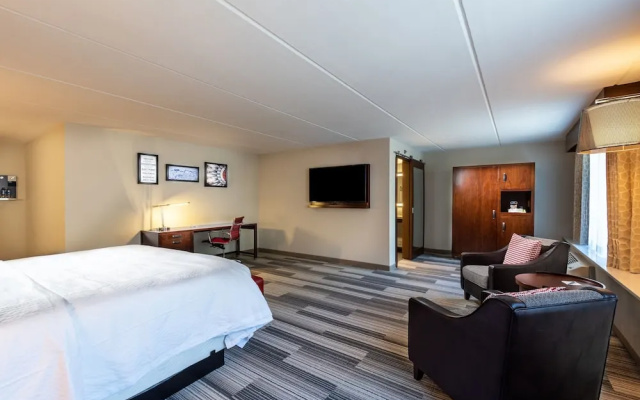 photo 4 of Four Points By Sheraton Atlanta Airport West