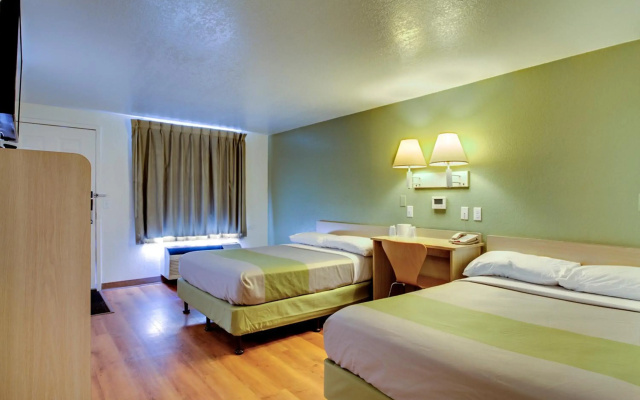 photo 5 of Rodeway Inn