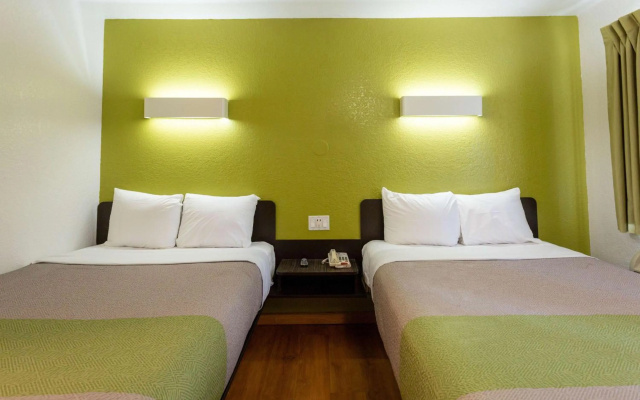 photo 5 of Motel 6 Camp Springs, DC - South Camp Springs