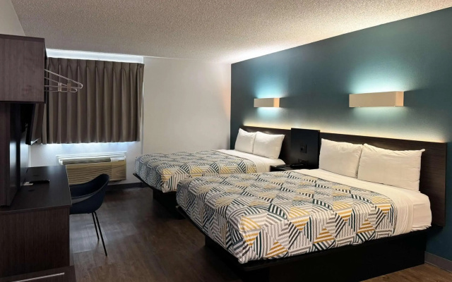 photo 5 of Motel 6 Carson, CA