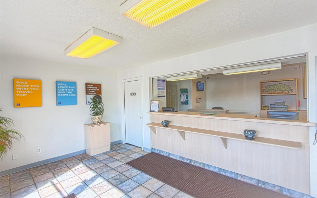 photo 2 of Motel 6 Chattanooga, TN