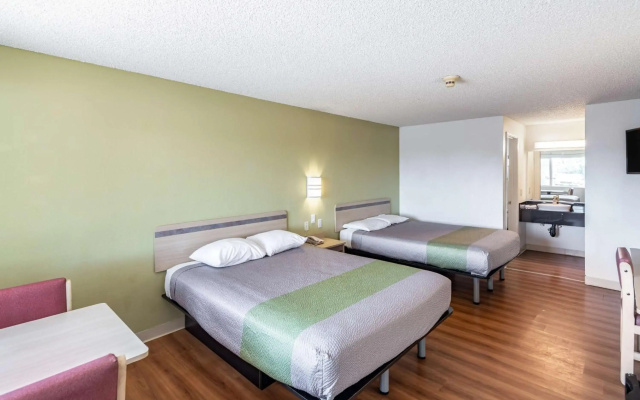 photo 3 of Motel 6 Clarkston, WA