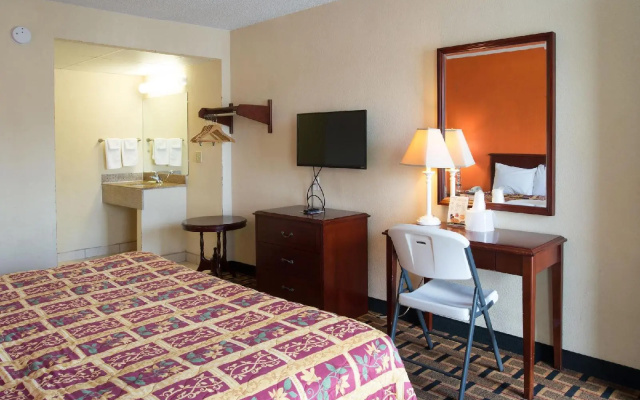 photo 3 of Motel 6 Cocoa Fl