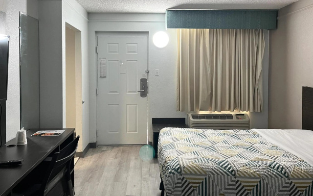 photo 3 of Motel 6 Council Bluffs, IA - Omaha East