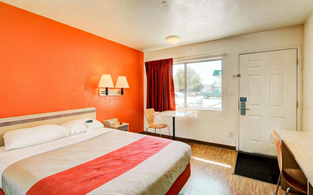 photo 4 of Motel 6 Denver, CO - Airport