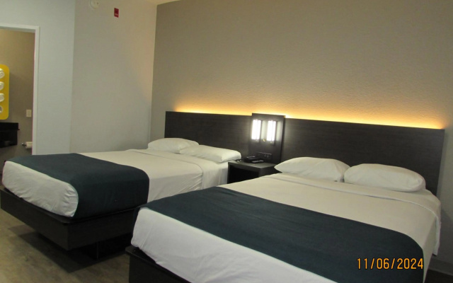photo 4 of Motel 6 West Des Moines, IA