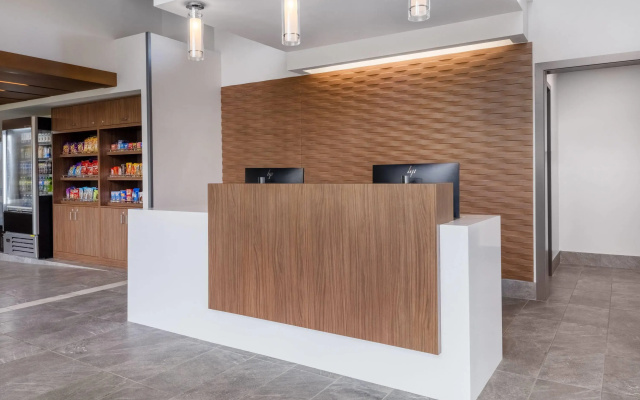 photo 2 of Wingate by Wyndham Geneva at SPIRE Academy