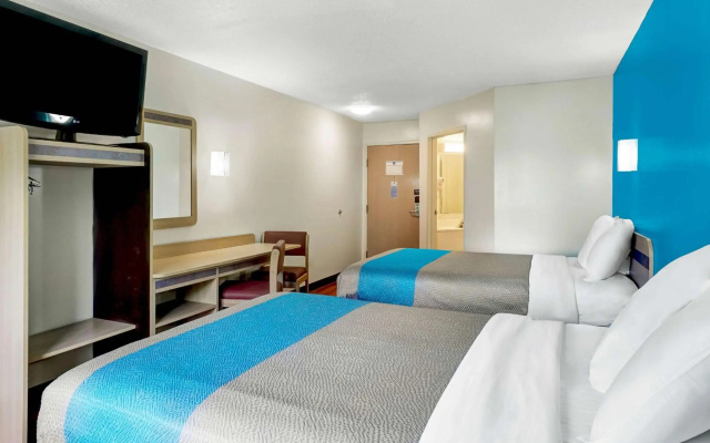photo 3 of Motel 6 Gordonville PA - Lancaster PA