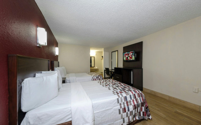 photo 3 of Red Roof Inn New Orleans - Westbank