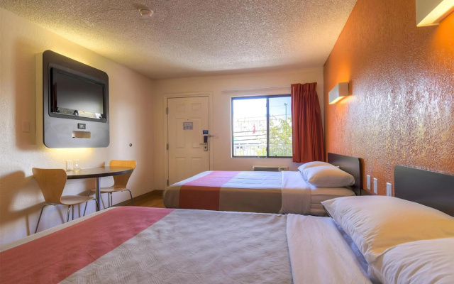photo 5 of Motel 6 Las Vegas, NV – I-15 Stadium