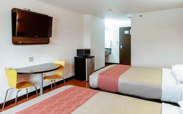 photo 3 of Motel 6 Lebanon In