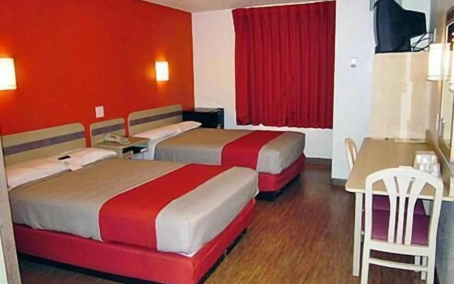 photo 3 of Motel 6 McKinney, TX - North