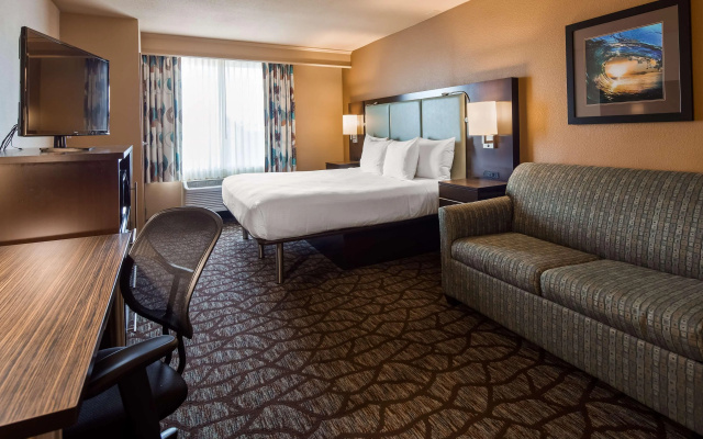 photo 4 of Best Western Plus Oceanside Palms Hotel