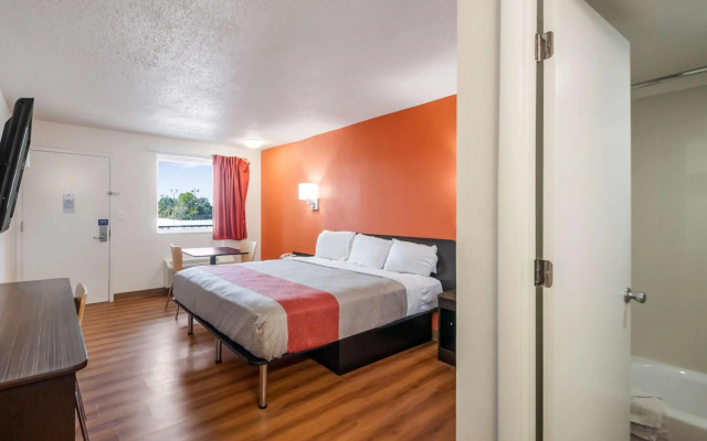 photo 4 of Motel 6 Odenton, MD - Fort Meade