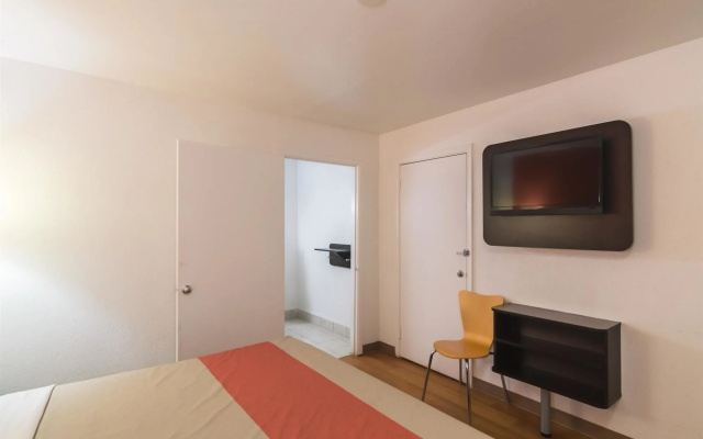 photo 3 of Motel 6 – Pecos, TX