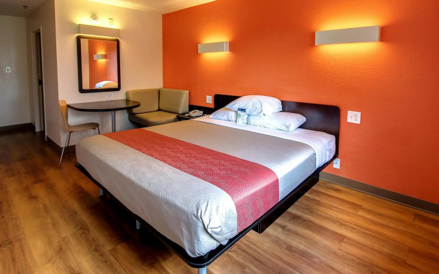 photo 4 of Motel 6 King Of Prussia, PA - Philadelphia