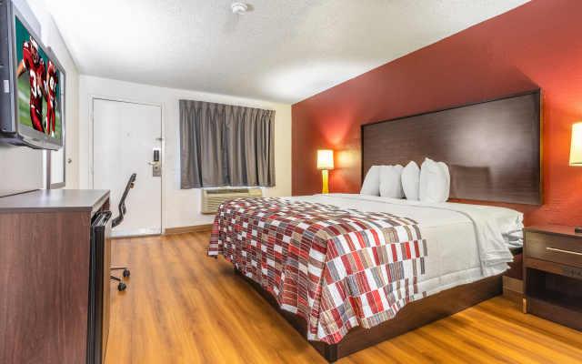 photo 4 of Red Roof Inn Phoenix - Midtown