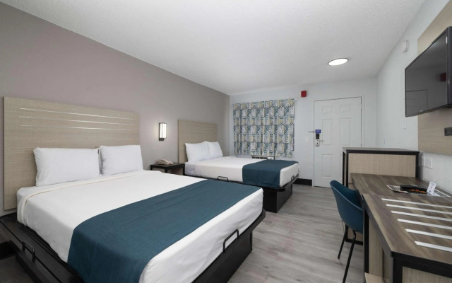 photo 3 of Motel 6 Tempe, AZ - Broadway - ASU