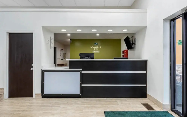 photo 3 of Motel 6 Pittsburgh Airport