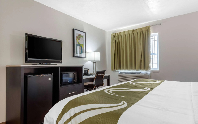 photo 5 of Quality Inn Coraopolis - Pittsburgh Airport