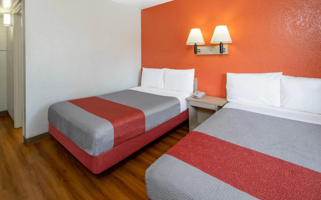photo 3 of Motel 6 Riverside West - Jurupa Valley