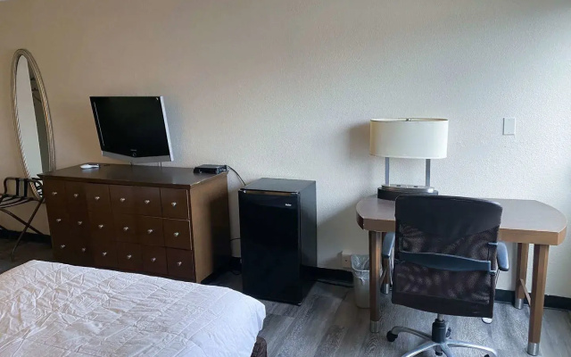 photo 2 of Motel 6 Rochester, NY - Airport