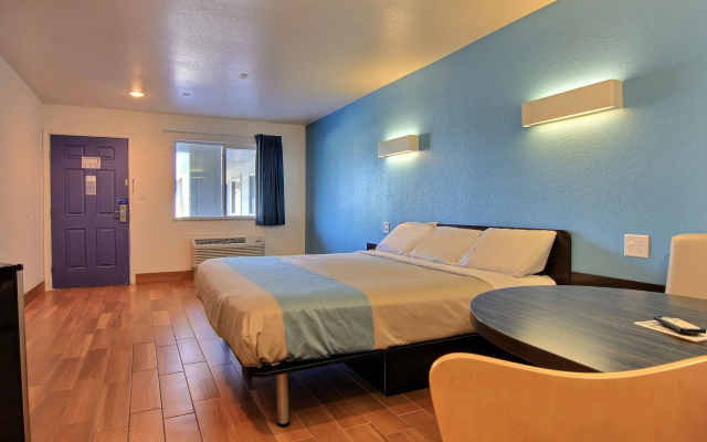photo 4 of Motel 6 Rockport, TX