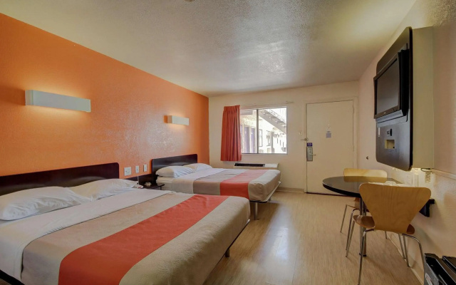 photo 2 of Motel 6 San Antonio, TX - Fort Sam Houston