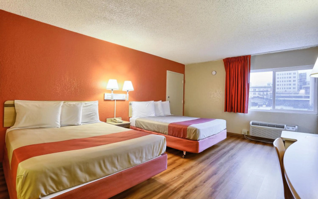 photo 4 of Cathedral Hill Hotel