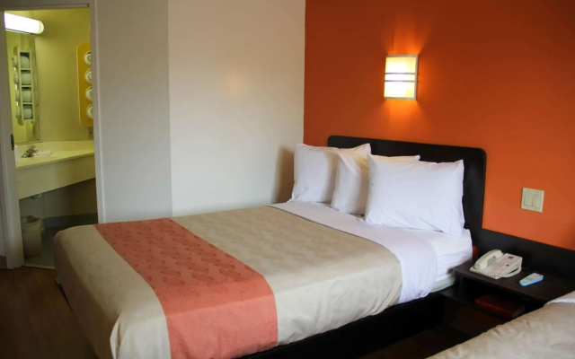photo 2 of Motel 6 Milan, OH - Sandusky