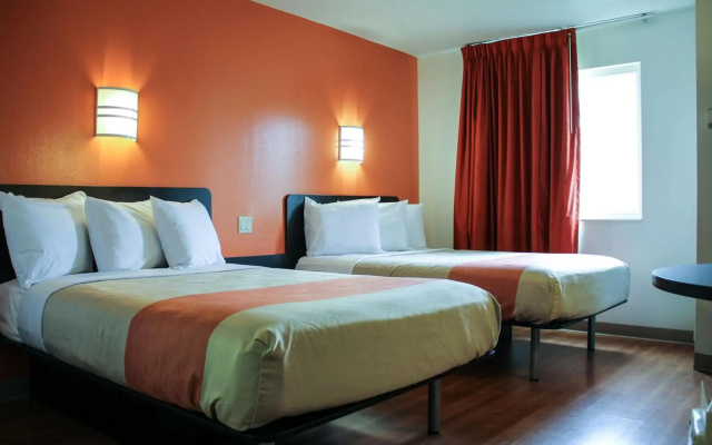 photo 3 of Motel 6 Milan, OH - Sandusky