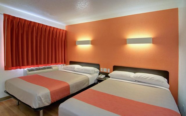 photo 5 of Motel 6 Old town Scottsdale/Fashion Square