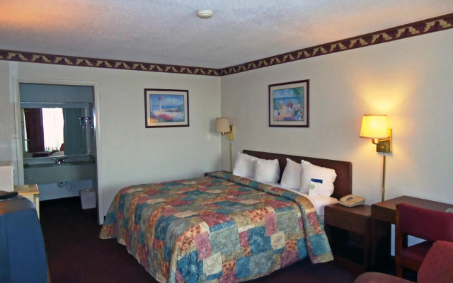 photo 2 of Motel 6 Troy, OH