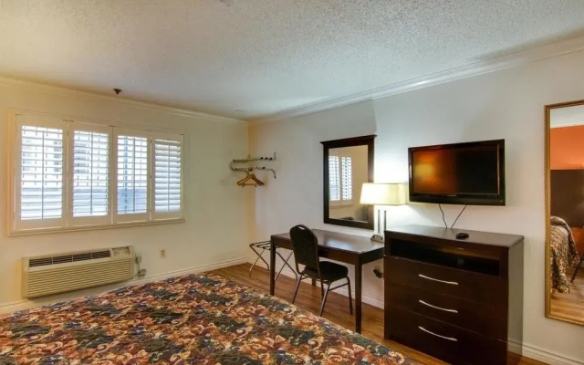 photo 4 of Motel 6 Van Nuys