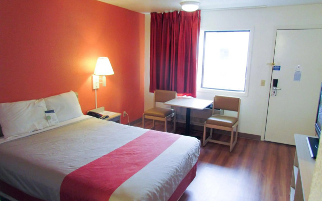 photo 3 of Motel 6 Vancouver, WA