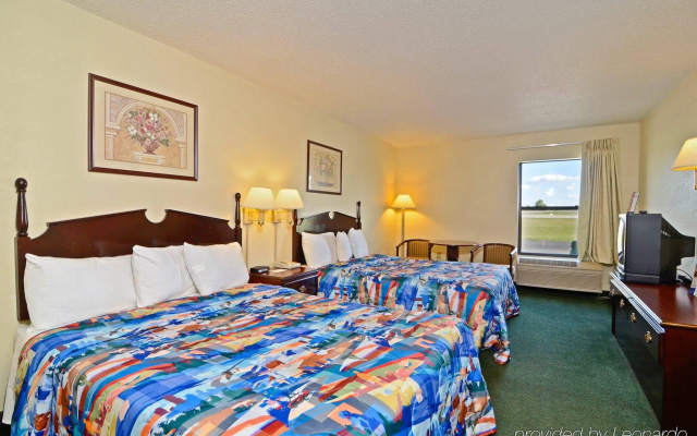photo 2 of Arlington Inn and Suites