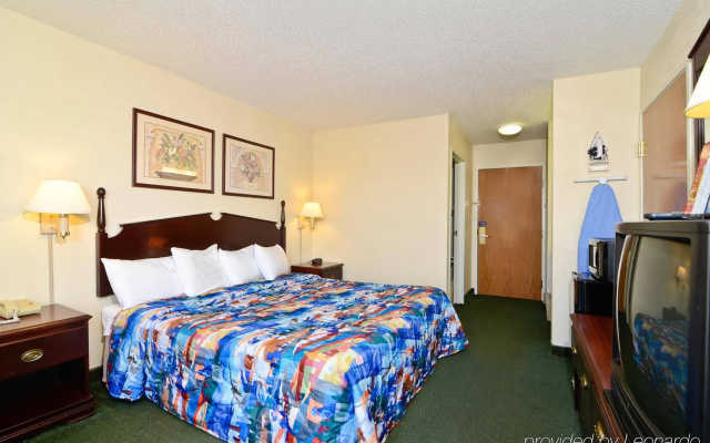 photo 3 of Arlington Inn and Suites