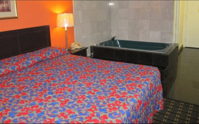 photo 2 of Red Carpet Inn Mt. Holly