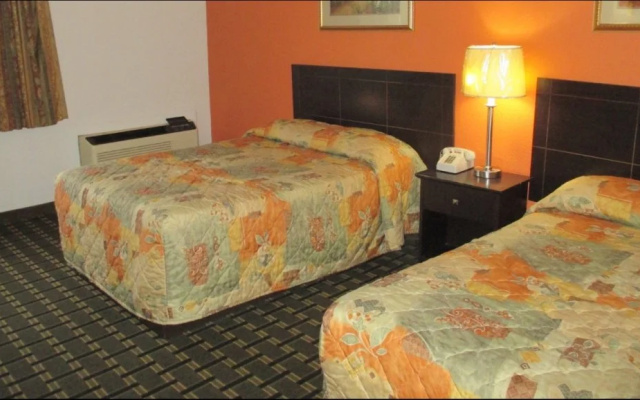 photo 4 of Red Carpet Inn Mt. Holly