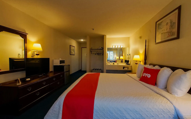 photo 4 of Motel 62