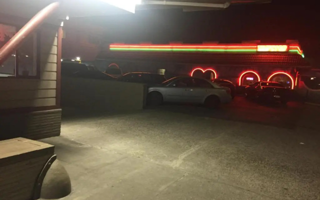 photo 5 of Motel Express