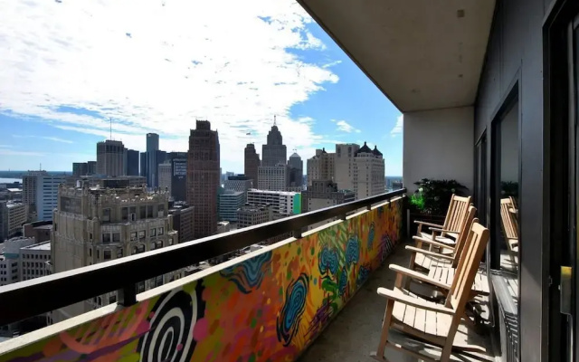 photo 5 of Motor City Suites by Barsala