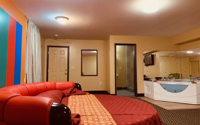 photo 4 of Motorcity Inn