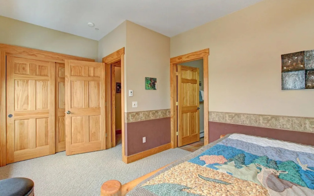 photo 3 of Mount Richthofen S3 3 Bedroom Condo