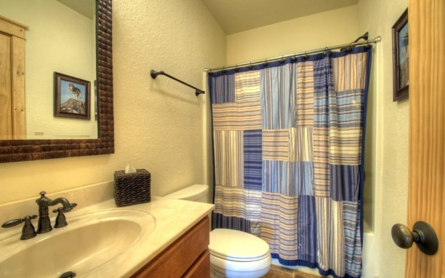 photo 5 of Mountain Aerie - 4 Br Cabin
