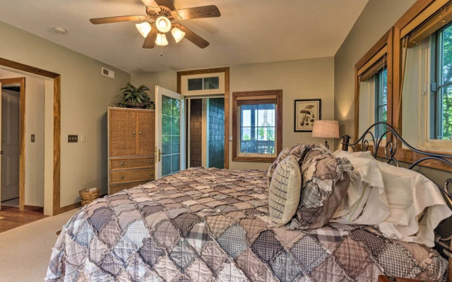 photo 2 of Mountain Air Condo w/ Deck & Views, Pets Welcome!