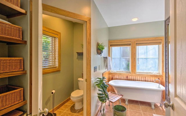 photo 5 of Mountain Air Condo w/ Deck & Views, Pets Welcome!