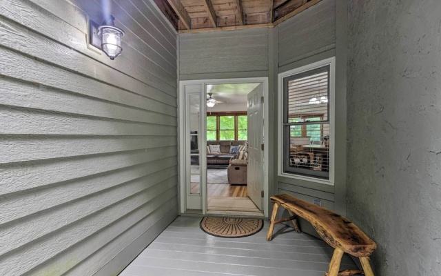 photo 2 of Blue Ridge Mtn Views: Condo w/ Furnished Balcony