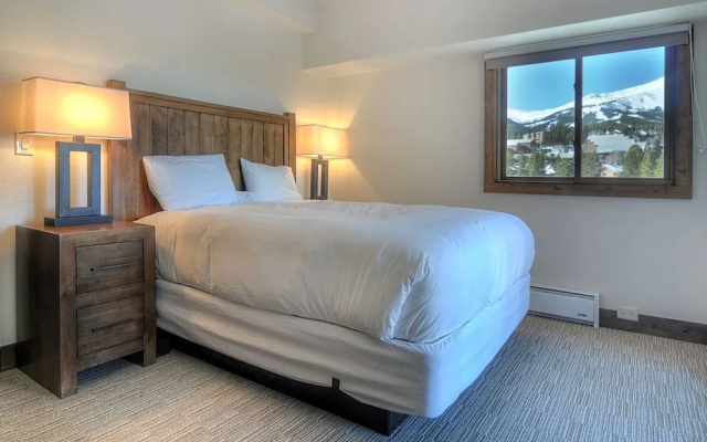 photo 5 of Mountain Elegant by Ski Colorado