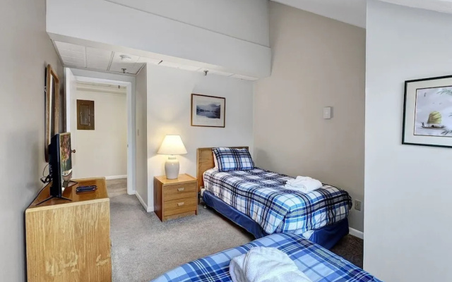 photo 4 of Mountain Green Condos at Killington by RedAwning